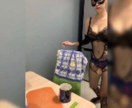 Full leaked Miras private onlyfans photo