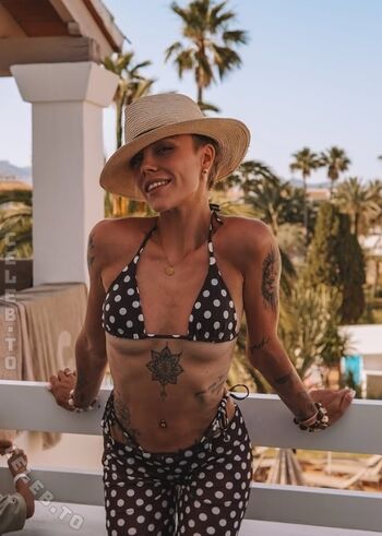 Full leaked Miri be private onlyfans photo