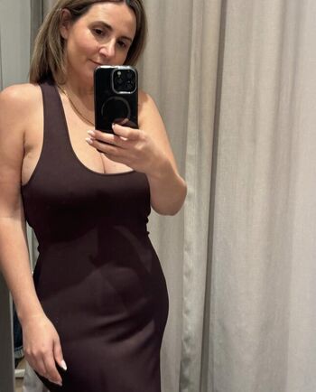 Full leaked Miriamholme private onlyfans photo