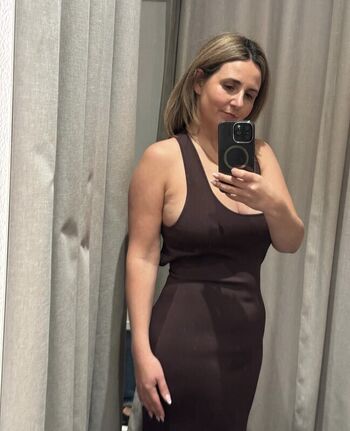 Full leaked Miriamholme private onlyfans photo