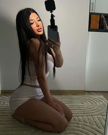 Full leaked Miriamyva private onlyfans photo