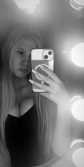 Full leaked Miris salinas page private onlyfans photo