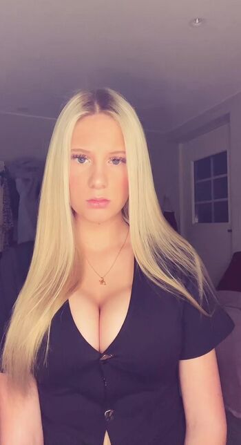 Full leaked Miris salinas private onlyfans photo