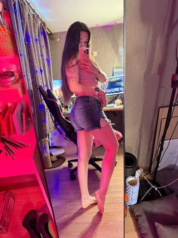 Full leaked Mirkotiki  page private onlyfans photo