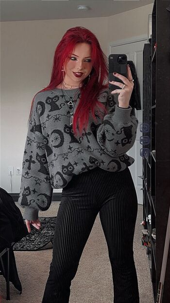 Full leaked Miserrablee private onlyfans photo