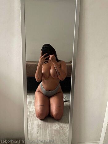 Full leaked Mishxrhodes private onlyfans photo
