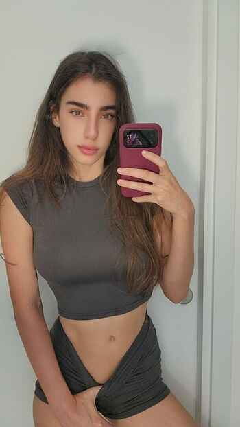 Full leaked Miss criss  page private onlyfans photo