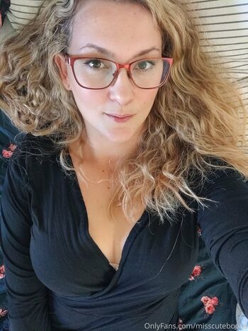 miss cute boobs