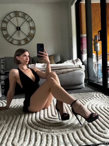 Full leaked Miss dxxx page private onlyfans photo
