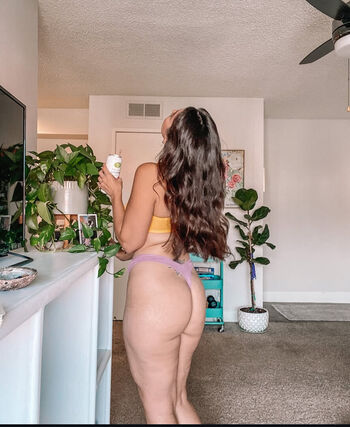 Full leaked Miss moonpixie private onlyfans photo