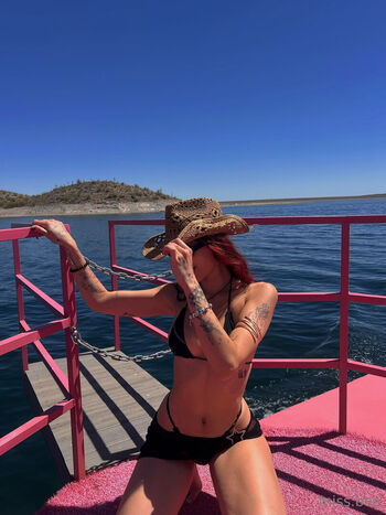 Full leaked Miss x bee page private onlyfans photo