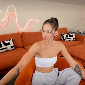 Full leaked Missalice page private onlyfans photo