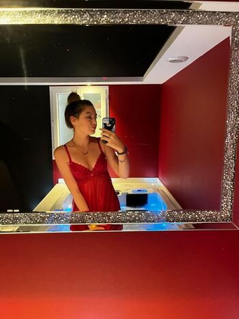 Full leaked Misscapuuu private onlyfans photo
