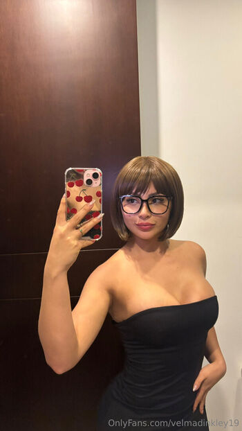 Full leaked Misscharlotte page private onlyfans photo