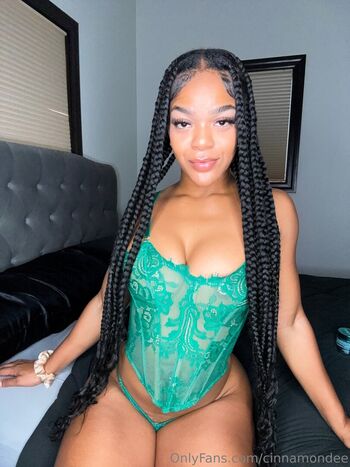 Full leaked Missdimplesxo private onlyfans photo