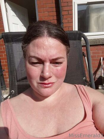 Full leaked Missemerald private onlyfans photo