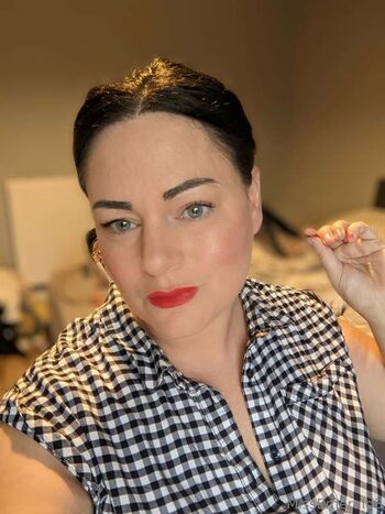 Full leaked Missemerald private onlyfans photo