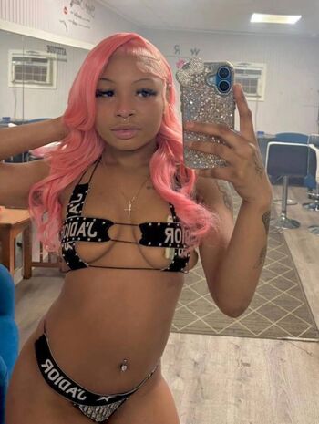 Full leaked Missexoticc marie private onlyfans photo