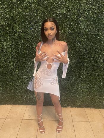 Full leaked Missfatrakks private onlyfans photo