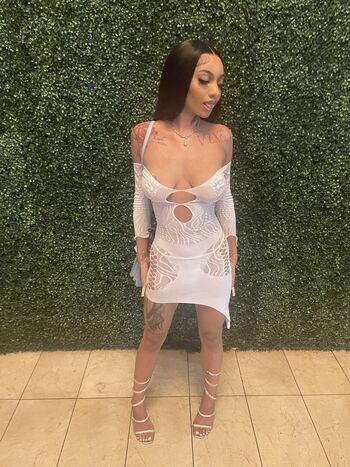 Full leaked Missfatrakks private onlyfans photo