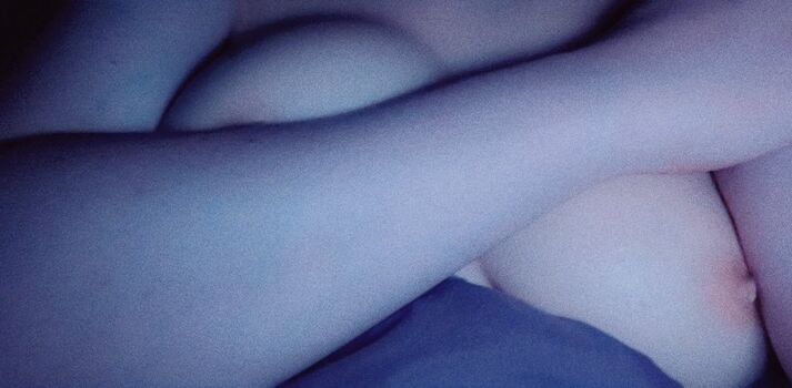 Full leaked Missfaves private onlyfans photo