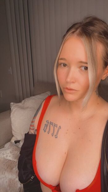 Full leaked Missjuliaaxx private onlyfans photo