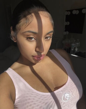 Full leaked Misspearl page private onlyfans photo