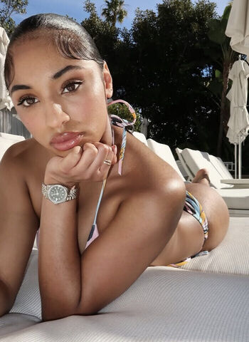 Full leaked Misspearl private onlyfans photo