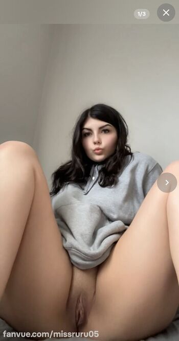 Full leaked Missruru private onlyfans photo