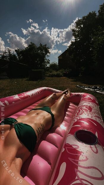 Full leaked Misssarahxo private onlyfans photo