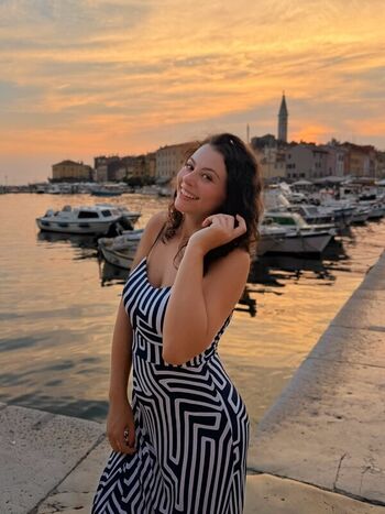 Full leaked Missteencrypto private onlyfans photo