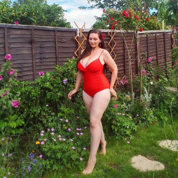 Full leaked Missvintagedresses page private onlyfans photo