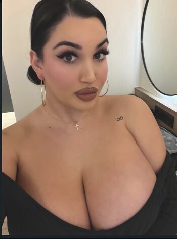 Full leaked Missxocandice private onlyfans photo
