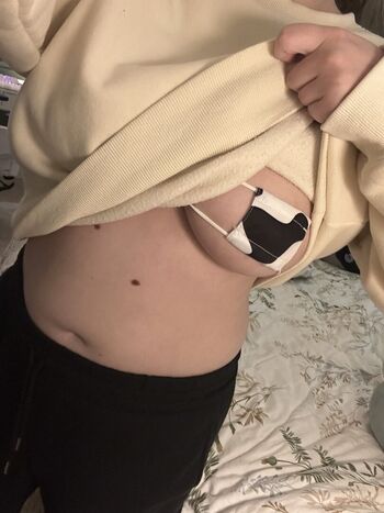 Full leaked Mitchie soren private onlyfans photo