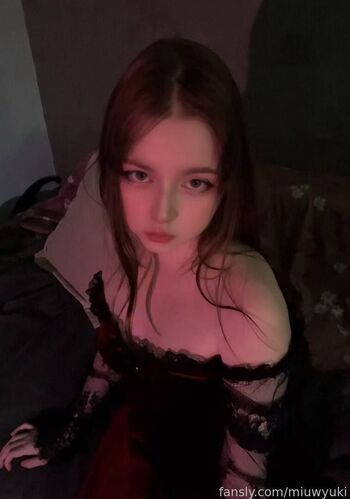 Full leaked Miuwyuki private onlyfans photo