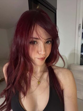 Full leaked Miveilles private onlyfans photo