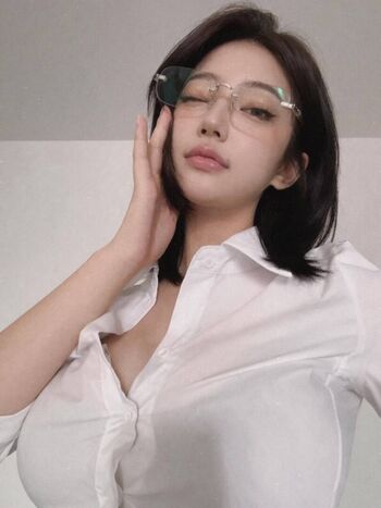 Full leaked Miyu kitty private onlyfans photo