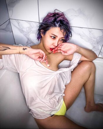 Full leaked Mizz hwa private onlyfans photo