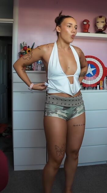 Full leaked Mkdobo private onlyfans photo