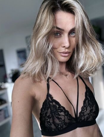 Full leaked Mlanie dbrs private onlyfans photo