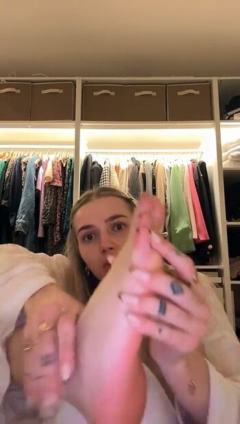 Full leaked Mllexchloe private onlyfans photo