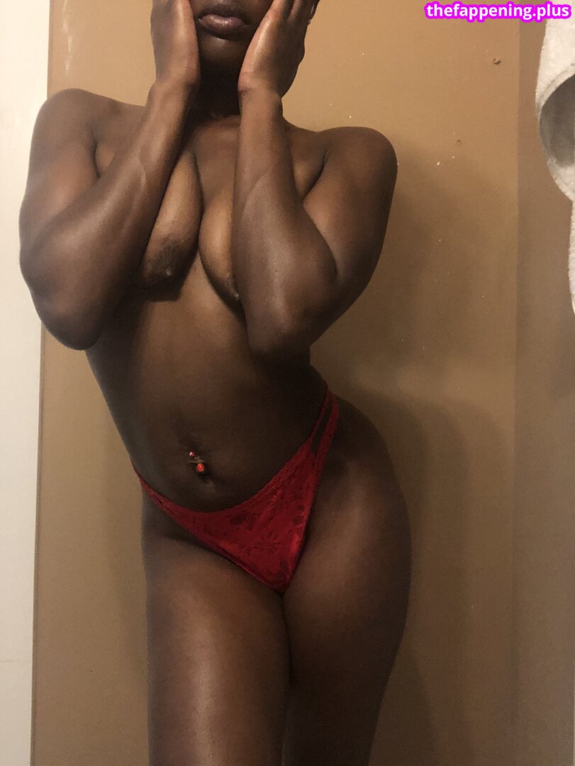 chocolateddream / https: / keepingupwitmiyahh / mmiiyahh Foto OnlyFans Desnuda #3