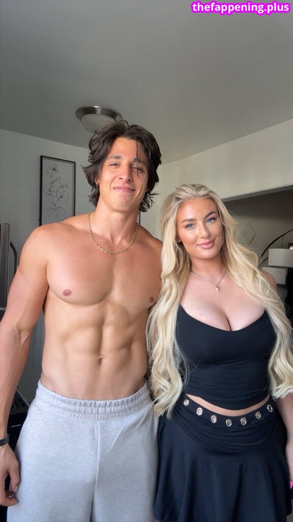 Mmisssophiaisabella / Sophia Smith / sisabellaa Nude OnlyFans Photo #15