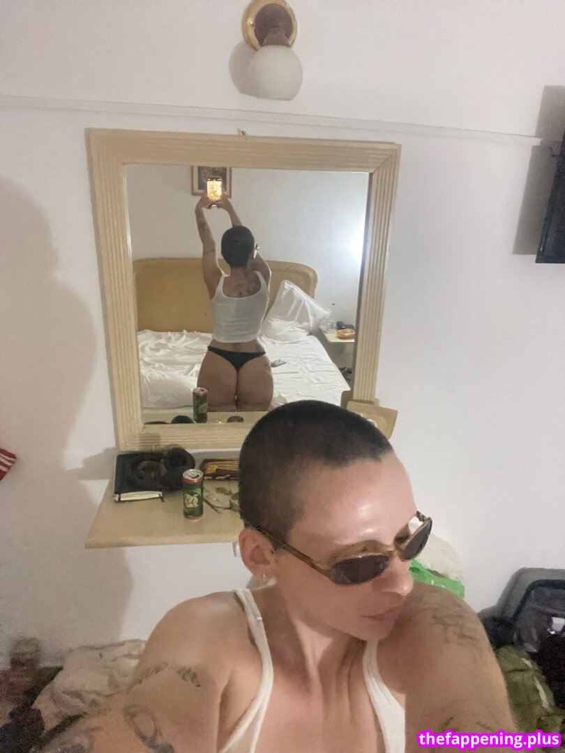 Mmmrian / https: / semicouture / semicouture_official Naakte OnlyFans Foto #7