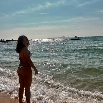 Full leaked Mneme private onlyfans photo