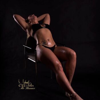 Full leaked Mobounce private onlyfans photo