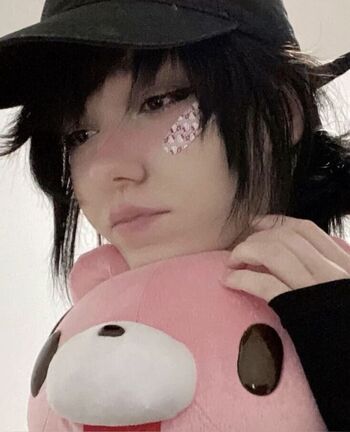 Full leaked Moeponz private onlyfans photo