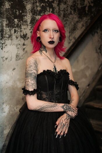 Full leaked Moh obskur moh alexis page private onlyfans photo