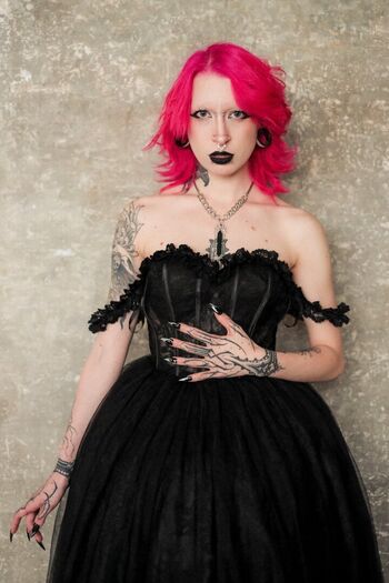 Full leaked Moh obskur moh alexis private onlyfans photo