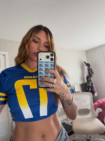 Full leaked Mole private onlyfans photo